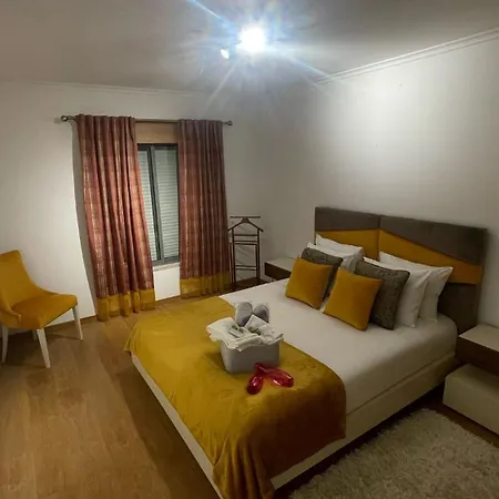 Montijo Design Apartment Near Lisbon