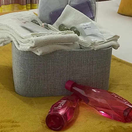 דירה 3 Montijo Lux & Design Apartment מונטיז'ו
