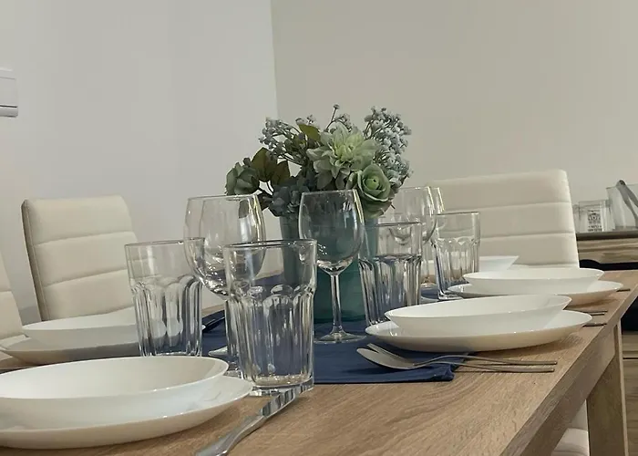 Lux & Design 蒙蒂茹